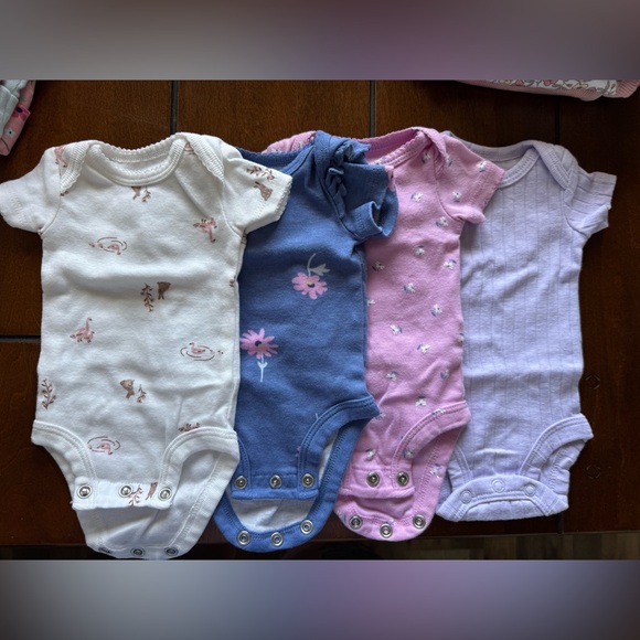 Preemie Girl Lot - Picture 5 of 7